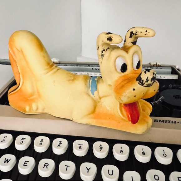 Vintage 1960s Walt Disney Productions Pluto Rubber Squeeze Toy Squeaker RARE - Picture 10 of 10